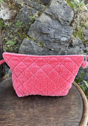 Prosjektmappe i velur, farge Raspberry Red