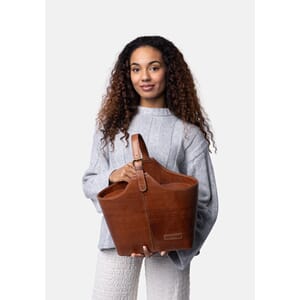 Project 71 - Kurv i skinn, walnut