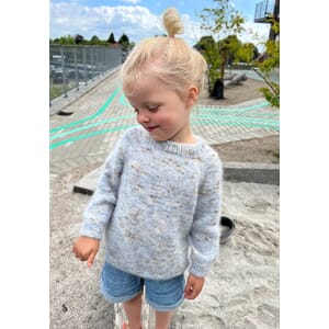 Monday sweater junior