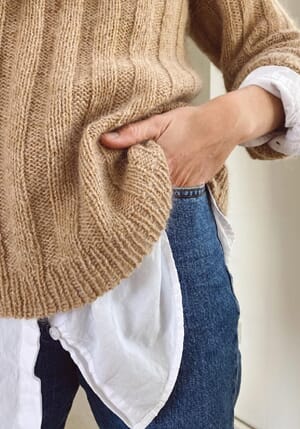 Striper på langs genser