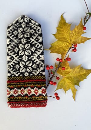 Kronbladvotten strikkepakke