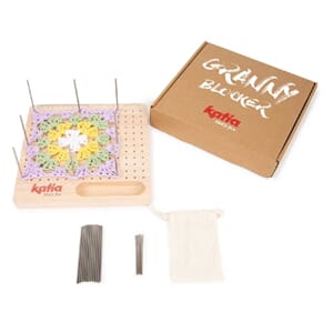 Granny square blocker