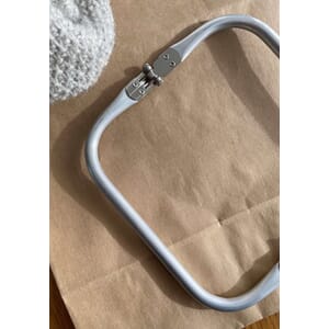 Ramme (veskelås) til liten clutch