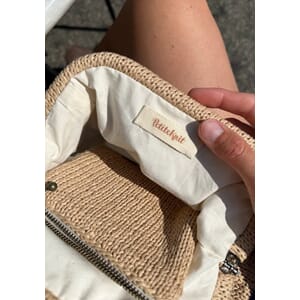 For til liten clutch med ramme